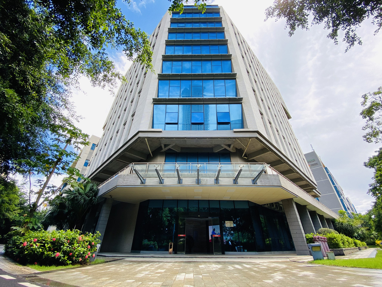 《海南新聞聯(lián)播》：跨境資金流動自由便利 為企業(yè)全球化“鋪路架橋”